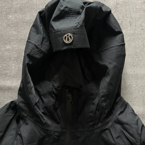 Lululemon Rain Jacket Coat Women Black Hooded Zip Up Long Length Windproof READ - Picture 9 of 14